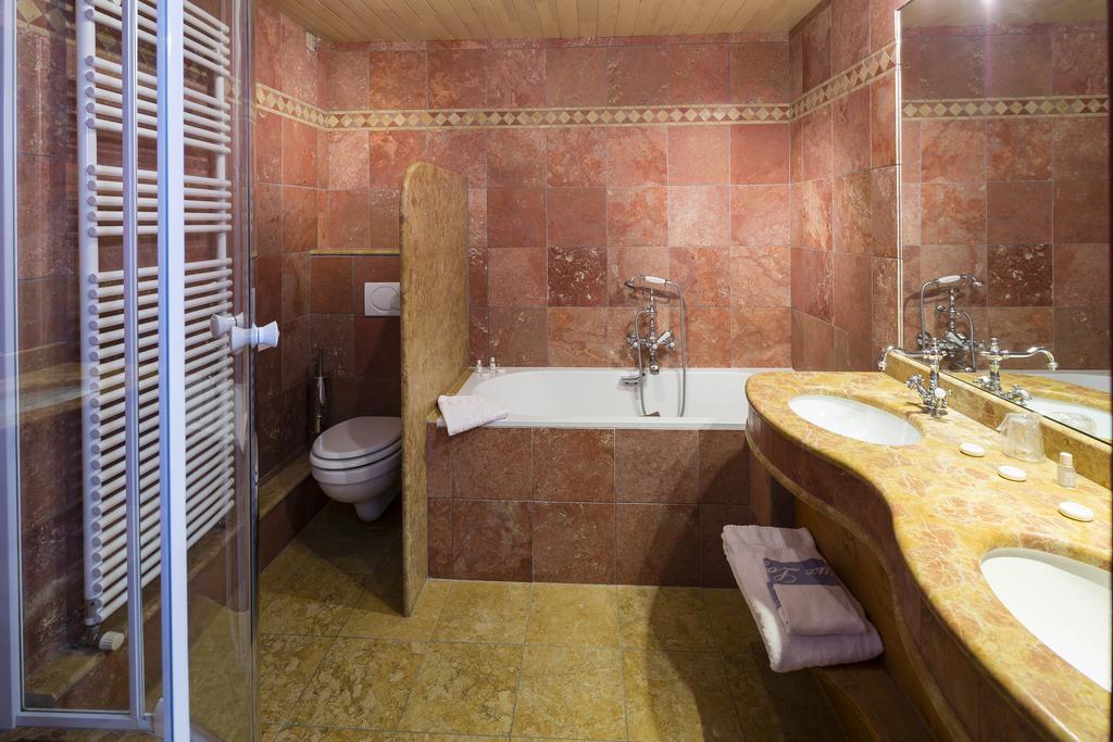 Le Vieux Logis Hotell Yvoire Exteriör bild