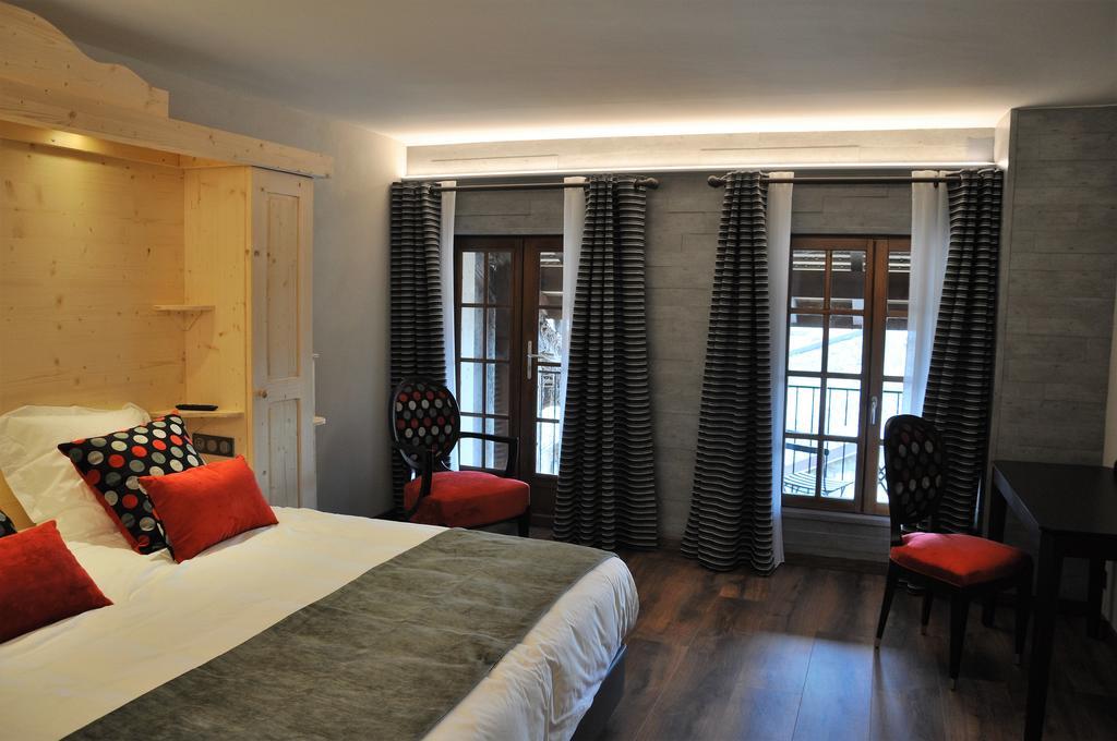 Le Vieux Logis Hotell Yvoire Exteriör bild